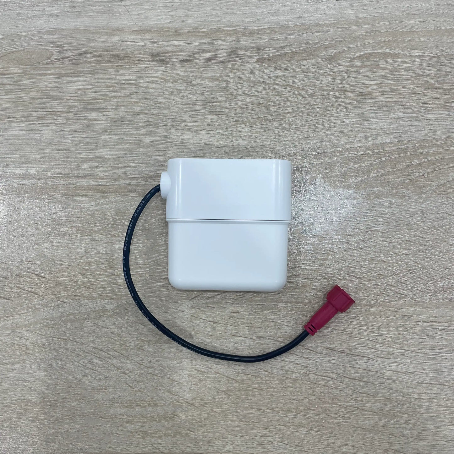 FC-001/001P Emergency Flush Battery Box